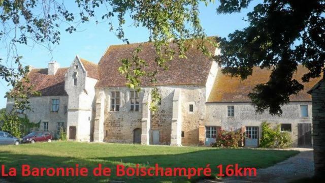 Bed and Breakfast Haras De La Croix D'Argent Saint-Sauveur-de-Carrouges Exteriér fotografie